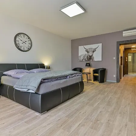 Stracena Ξενοδοχείο